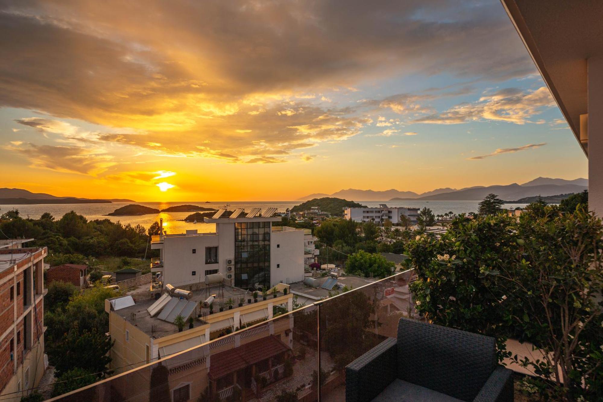 Hotel Sole Mare Ksamil Exterior foto